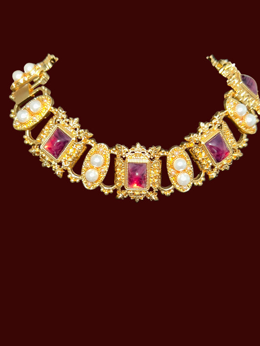 Royal Choker